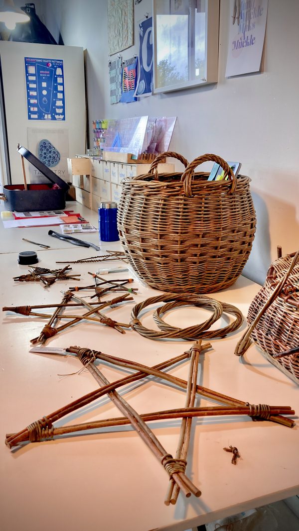 Beginners Willow Basketry - Image 8