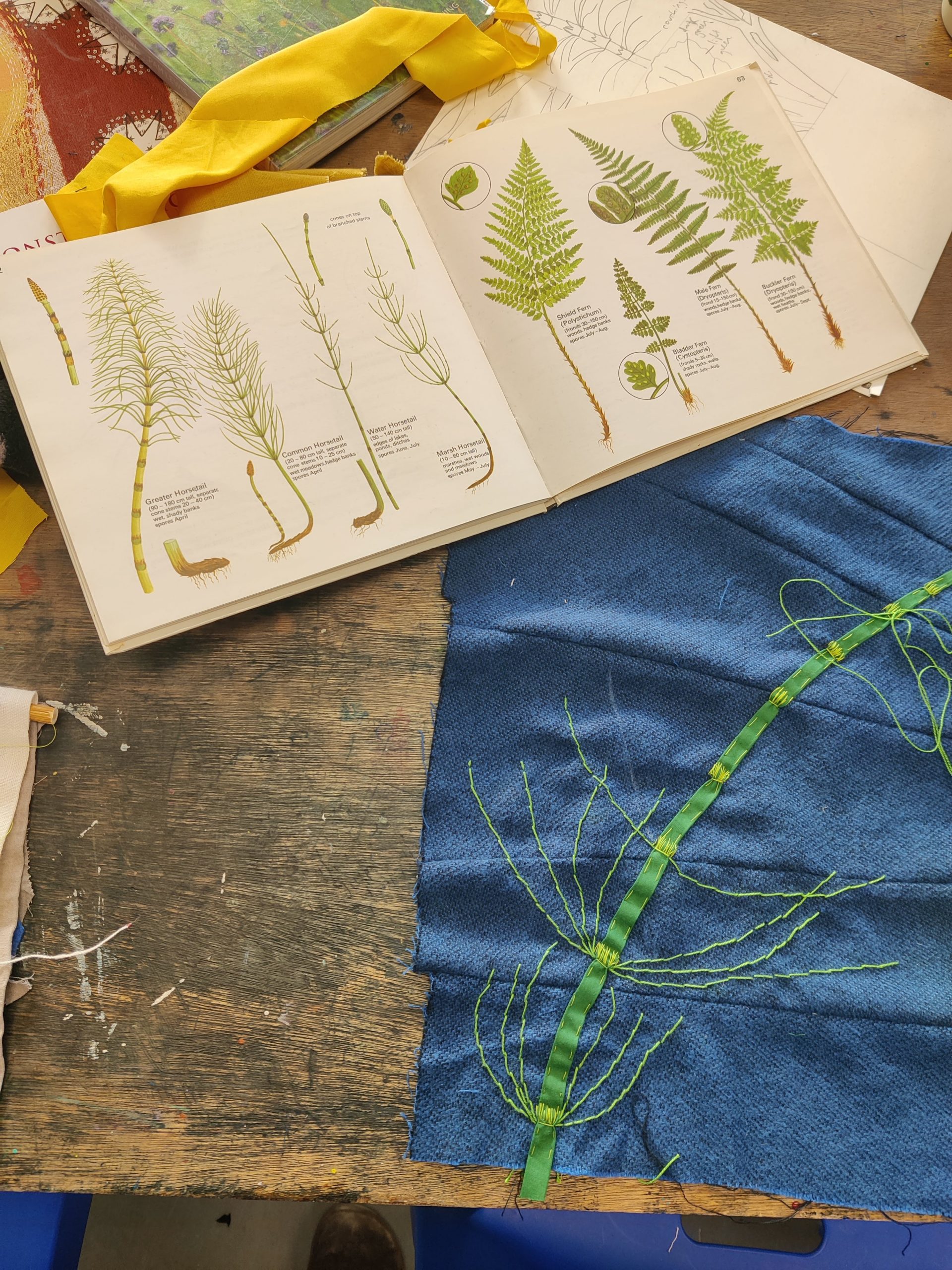 Hand-Stitched Autumn Mini-Quilting - Image 11
