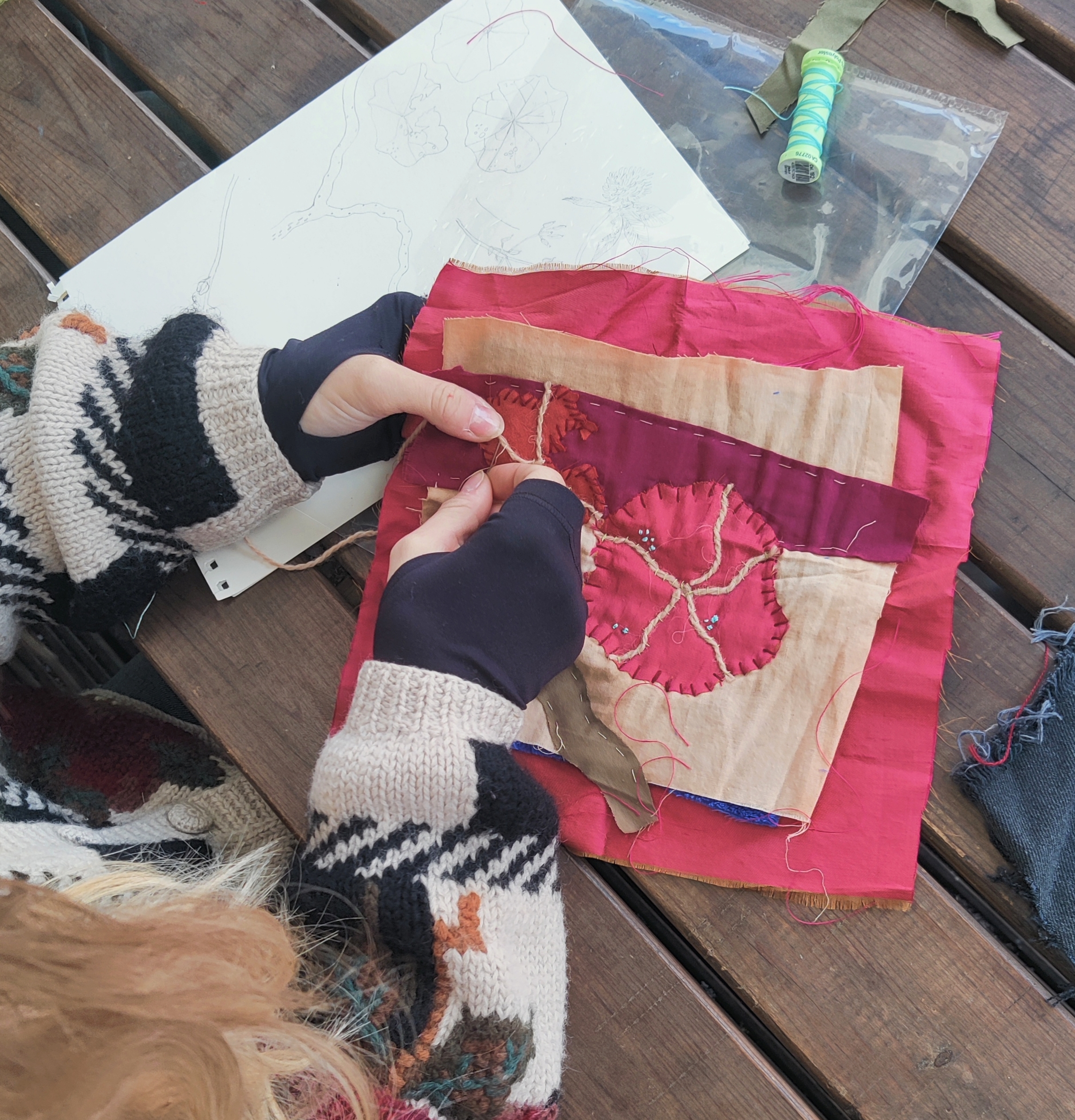 Hand-Stitched Autumn Mini-Quilting - Image 8